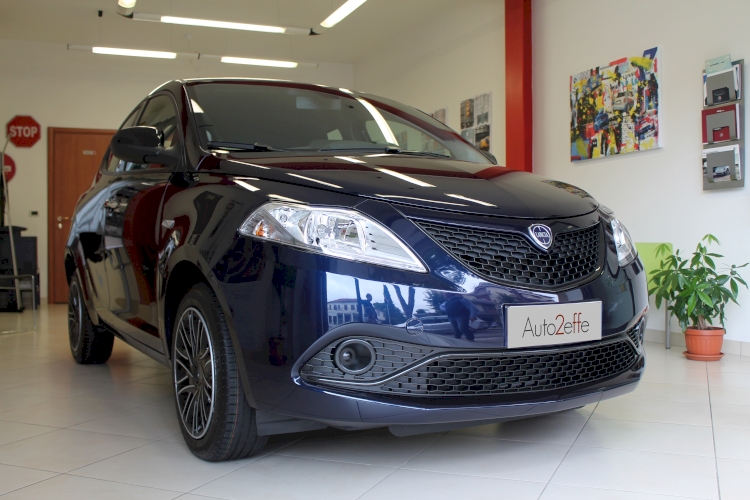 Immagine LANCIA Ypsilon -  Auto 2 Effe