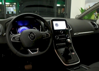 Immagine RENAULT Scenic -  Auto 2 Effe